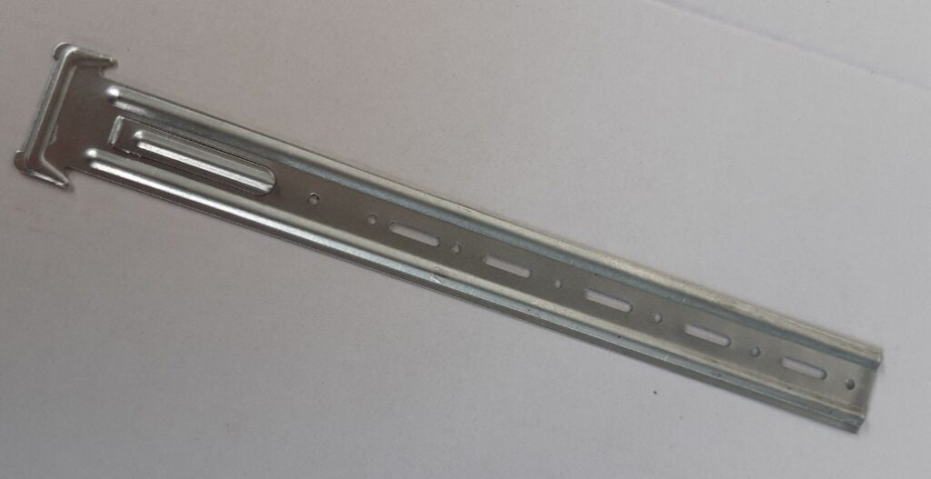 WIESZAK KOTWOWY DO PODDASZY 400mm 1,0mm PROFIL CD 60 (1szt.)